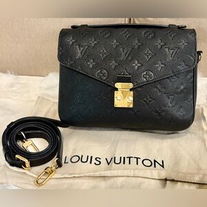 Authentic Louis Vuitton Pochette Métis in Black Monogram Empreinte leather